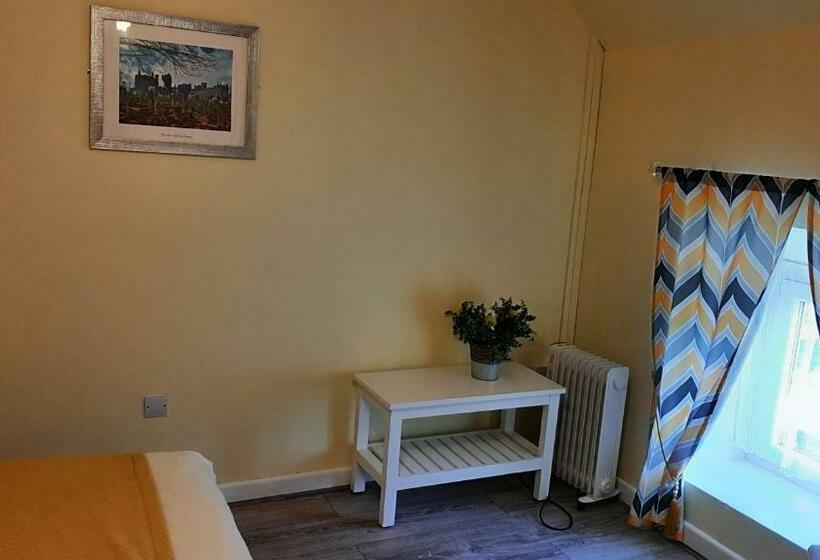 Номер Стандарт, The 'rafter's Gastropub