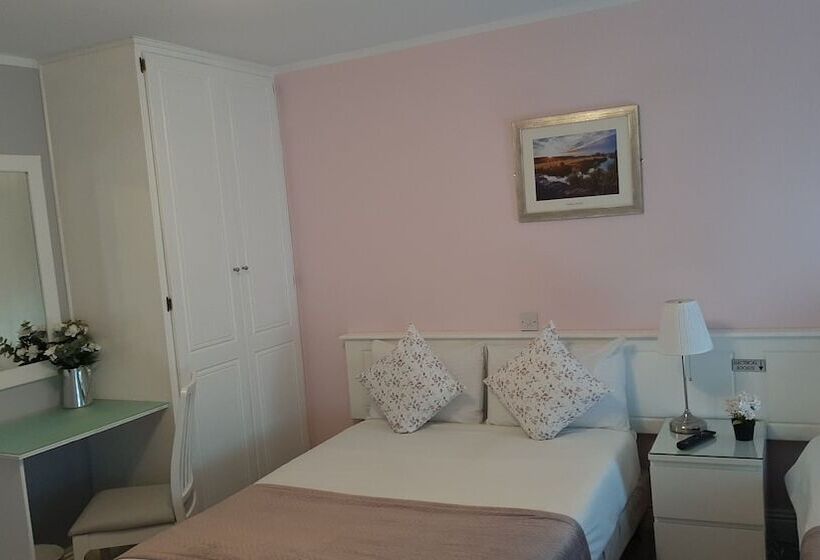 Номер Стандарт, The 'rafter's Gastropub