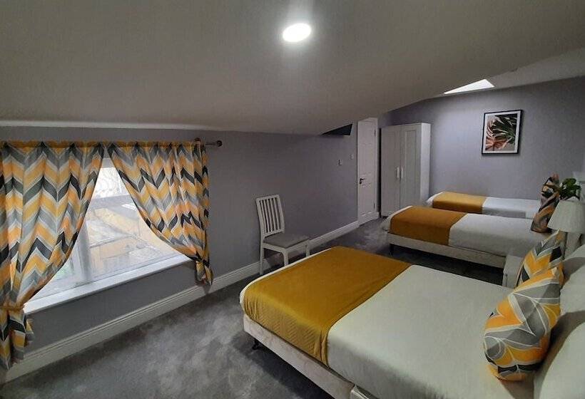 Семейный Номер, The 'rafter's Gastropub