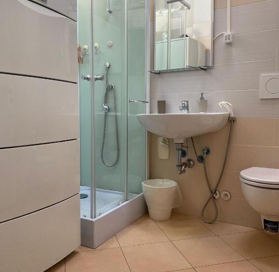 חדר דלוקס עם מרפסת, B&b Villa Milano By Rhospitality It