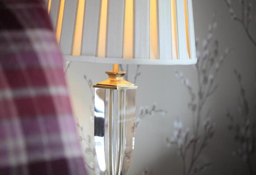 디럭스 룸 킹사이즈 침대, Virginia House Bed And Breakfast