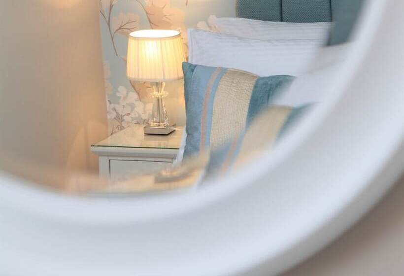 스탠다드 룸, Virginia House Bed And Breakfast