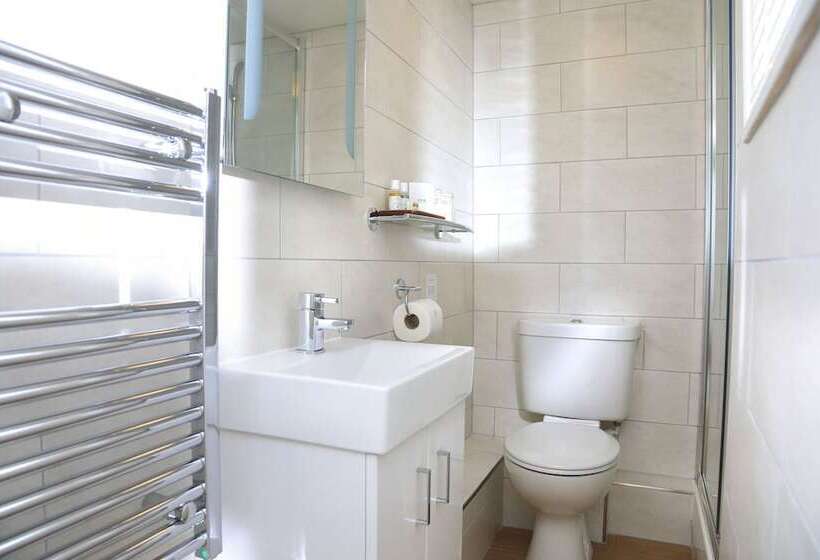 스탠다드 룸, Virginia House Bed And Breakfast