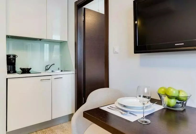 Apartament 1 Dormitori, Bb Residence
