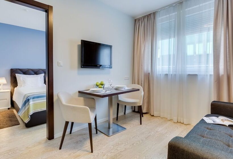 شقة غرفة واحدة, Bb Residence