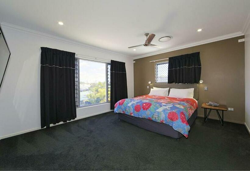 スーペリアー１ベッドルームビラ, 12th Tee Bnb