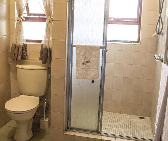 חדר סטנדרט, Beachcomber Bay Guest House In South Africa