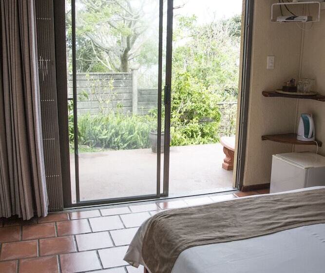 Номер Стандарт, Beachcomber Bay Guest House In South Africa