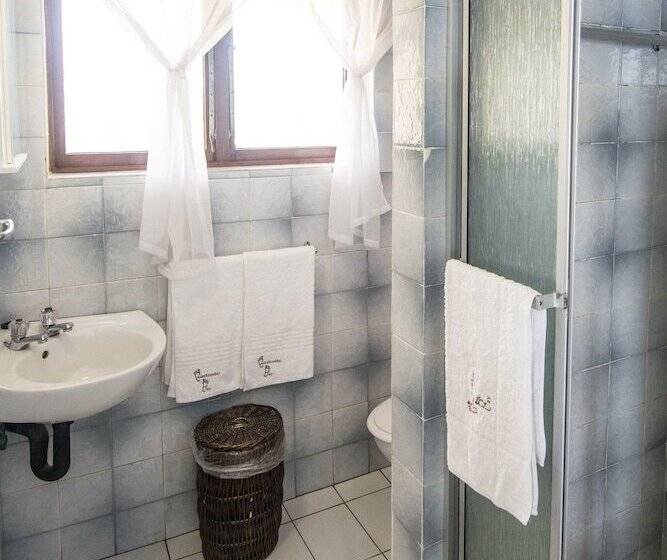 Номер Стандарт, Beachcomber Bay Guest House In South Africa