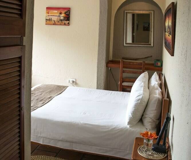 Номер Стандарт, Beachcomber Bay Guest House In South Africa