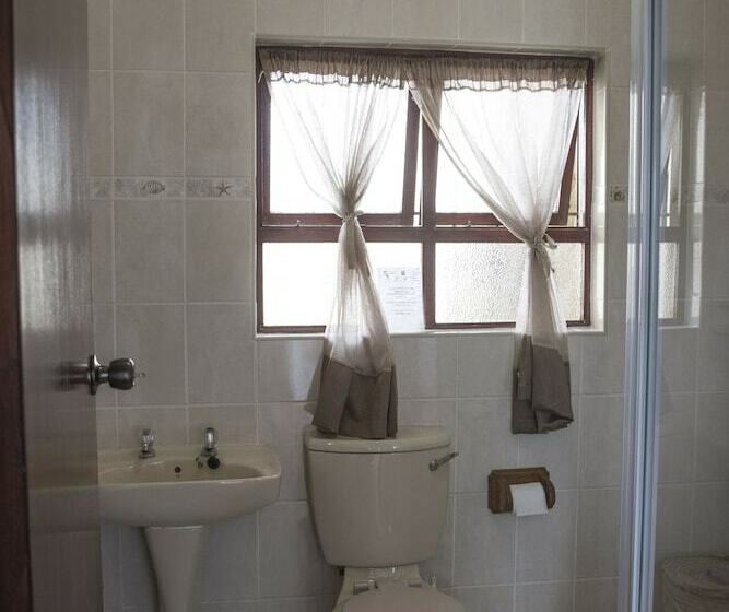 Номер Стандарт, Beachcomber Bay Guest House In South Africa