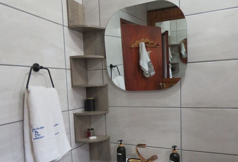 Номер Стандарт, Beachcomber Bay Guest House In South Africa