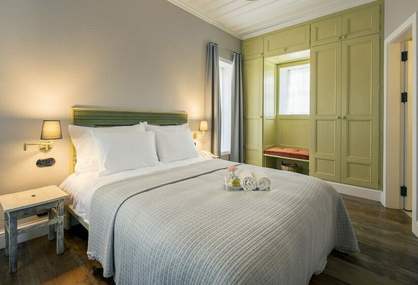 Deluxe Rum Trädgårdsutsikt, İda Blue Adatepe