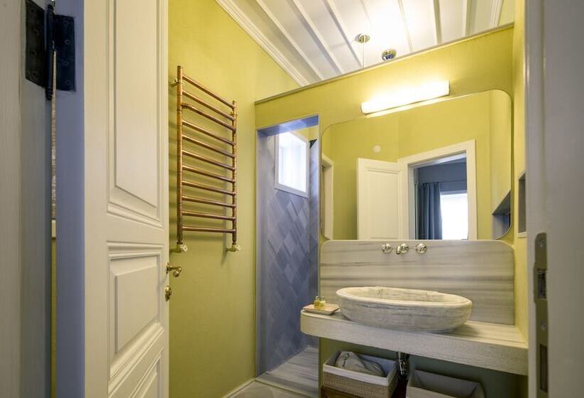 Deluxrum med Balkong, İda Blue Adatepe