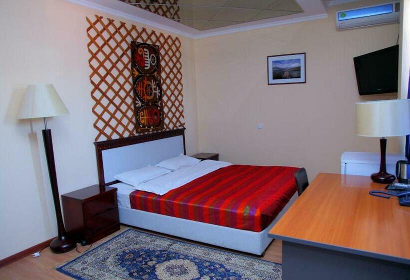 اتاق استاندارد یک نفره, Tianshan