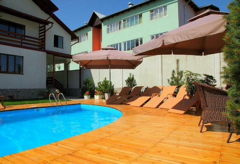 اتاق استاندارد یک نفره, Tianshan