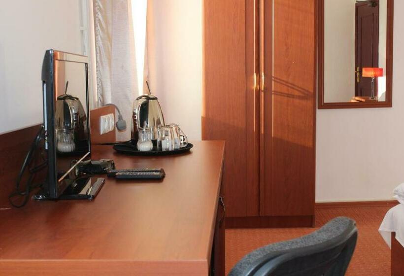 Номер Стандарт, Diligence Hotel & Restaurant