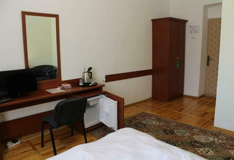 Номер Стандарт, Diligence Hotel & Restaurant