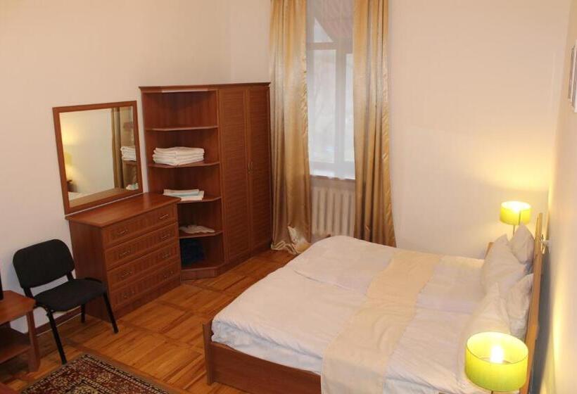 Номер Стандарт Трехместный, Diligence Hotel & Restaurant