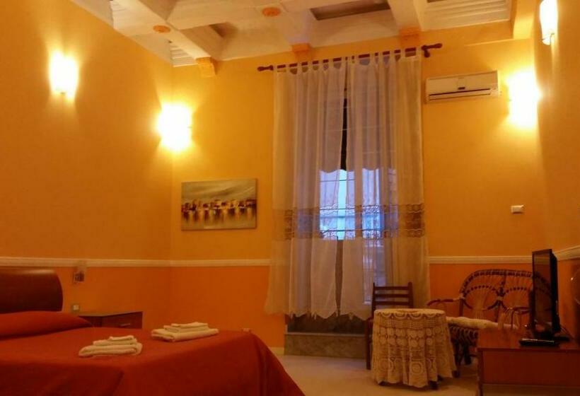 غرفة ديلوكس ثلاثية, Gorizia