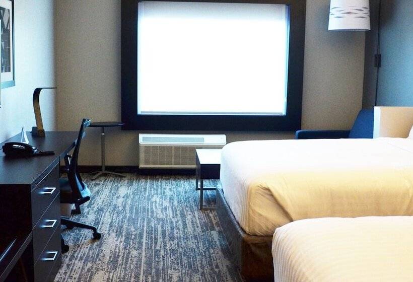 스위트, Holiday Inn Express & Suites   Jacksonville W   I295 And I10, An Ihg