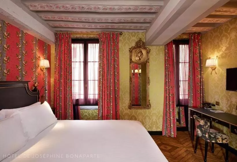 Chambre Familiale, Hôtel De Joséphine Bonaparte