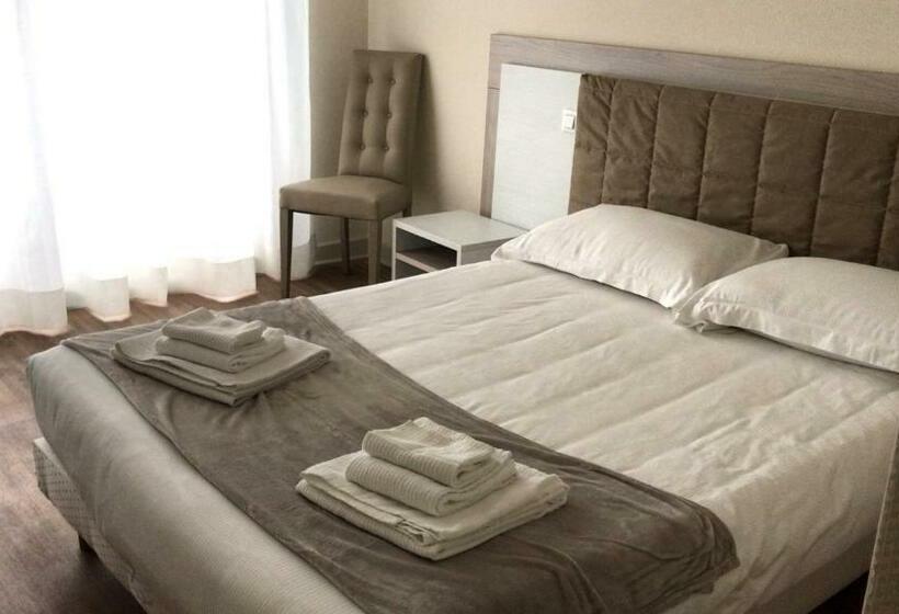 חדר סטנדרט נוף להרים, Le Dauphin