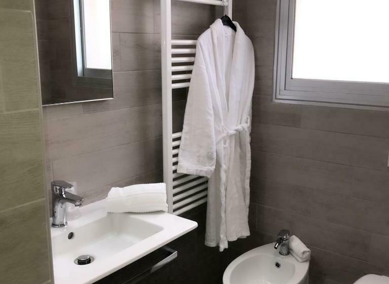 マウンテンビュースタンダードルーム, Le Dauphin