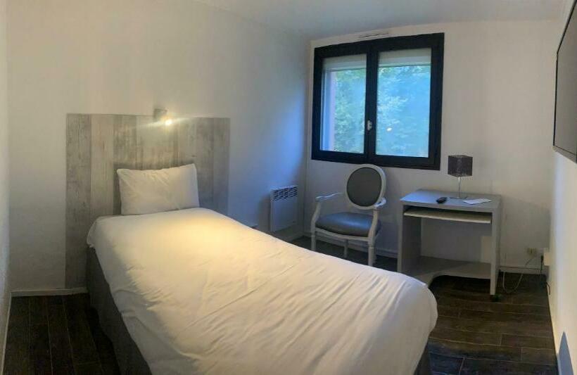 חדר סטנדרט יחיד, Hôtel Le Forestia