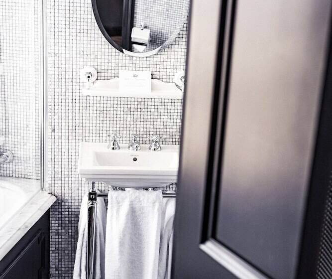 اتاق کلاسیک, Hôtel De Joséphine Bonaparte