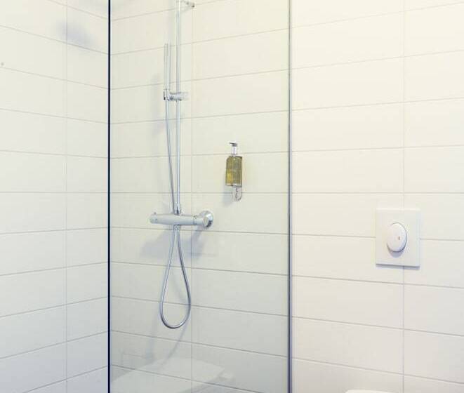 اتاق استاندارد, Lotus