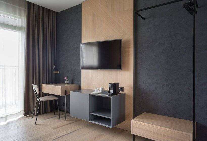 اتاق استاندارد, Lotus