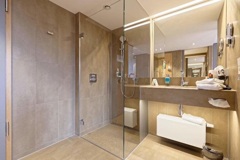 اتاق استاندارد, Lotus