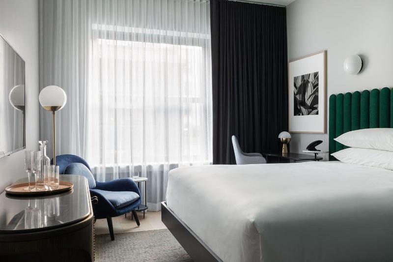 غرفة قياسية مطلة على المدينة, The Westin Sarasota