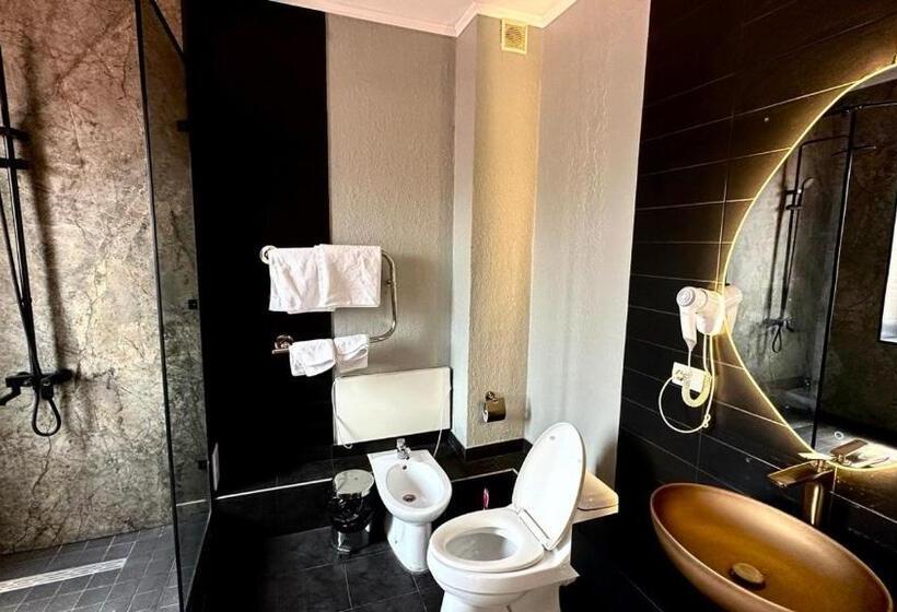 اتاق سوپریور, Tianshan