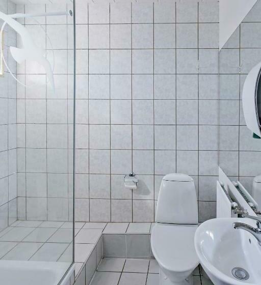 اتاق استاندارد با سرویس بهداشتی مشترک, Guesthouse Keflavik By Reykjavik Keflavik Airport