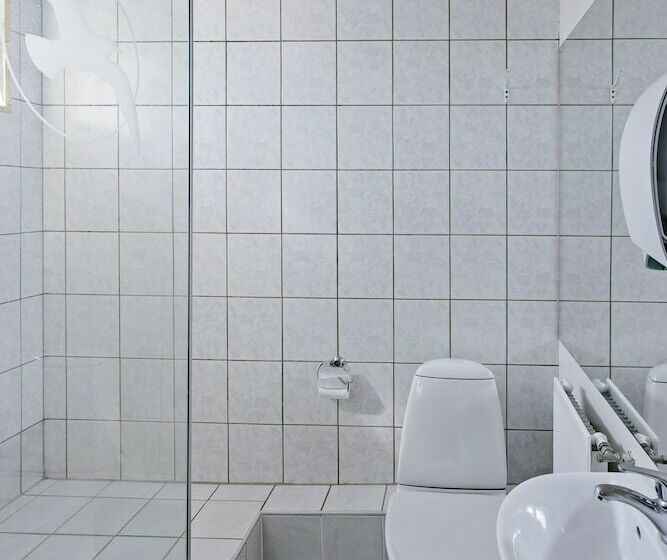 اتاق استاندارد یک تخته با سرویس بهداشتی مشترک, Guesthouse Keflavik By Reykjavik Keflavik Airport