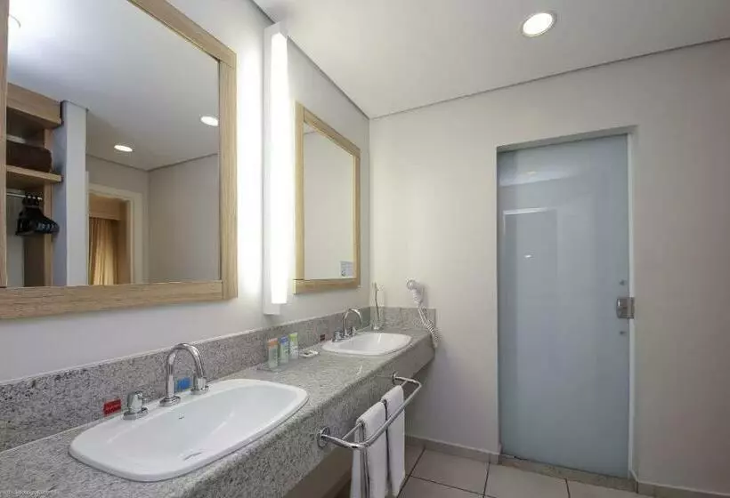 デラックススイート, Rio Quente Cristal Resorts