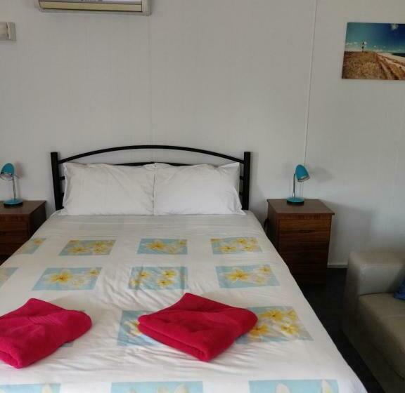 חדר משפחתי, Summer S Rest Units