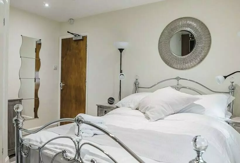 デラックスルーム, Burlington Hotel Hull City Centre