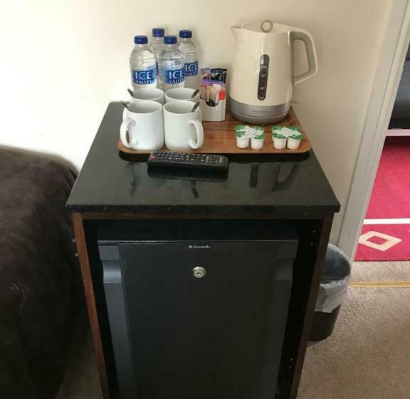 غرفة قياسية فردية, The Old Pound Inn