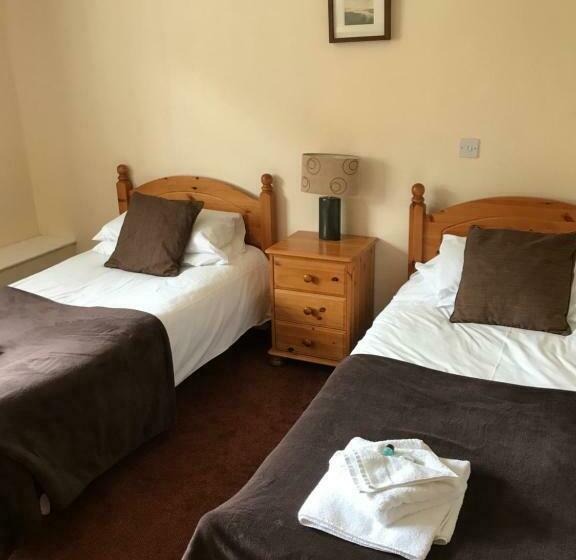 غرفة قياسية رباعية, The Old Pound Inn