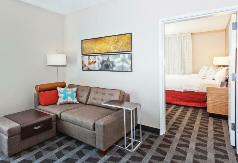 استودیوی استاندارد, Towneplace Suites Dothan