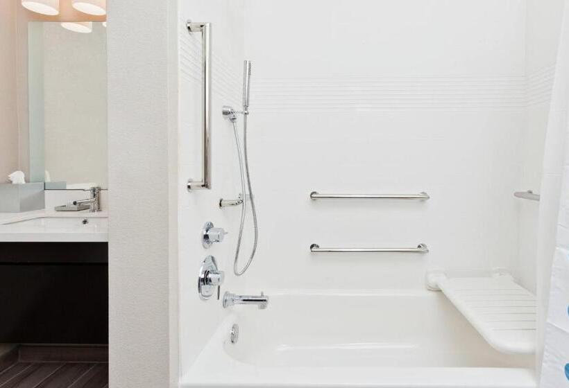 Suite Queen Bed, Towneplace Suites Dothan