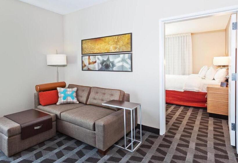 Suite Queen Bed, Towneplace Suites Dothan