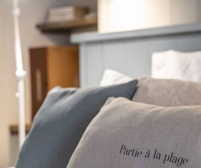 חדר סטנדרט לשלושה, B&b Le Carré 1705