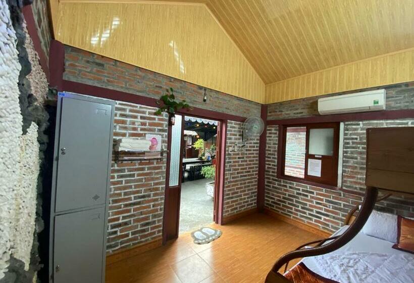 بانگلوی استاندارد, Cat Ba Mountain View Homestay