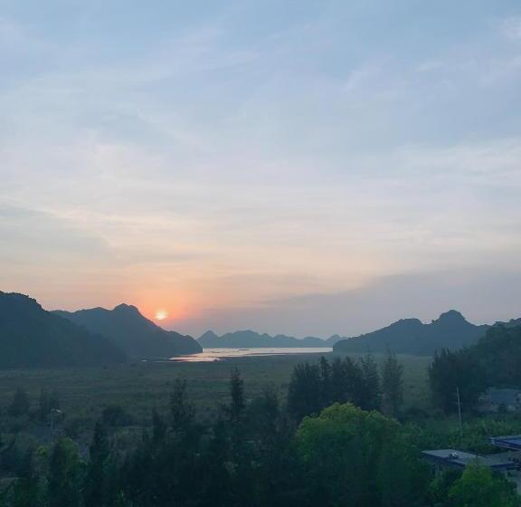 Deluxe Room Mountain View, Cat Ba Mountain View Homestay