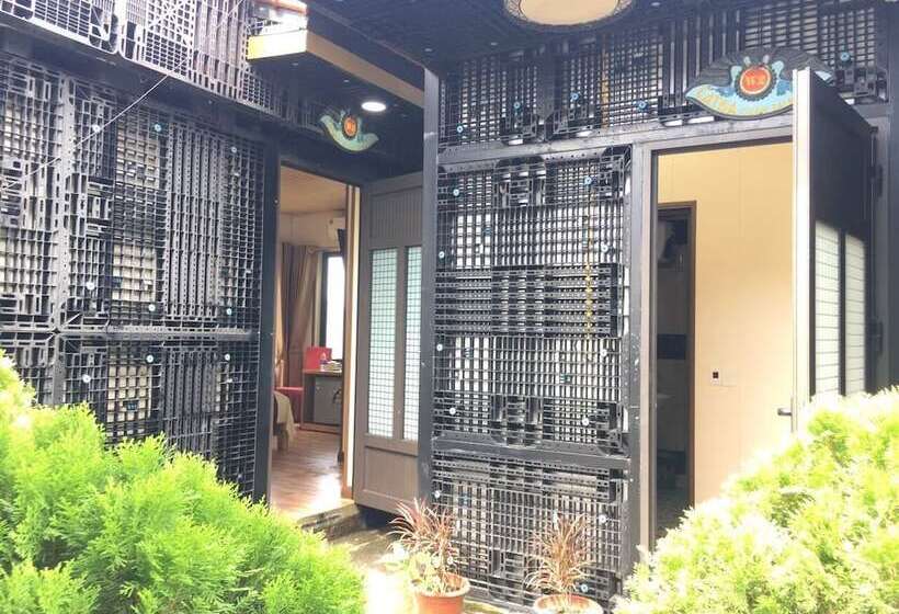 اتاق لوکس, Cat Ba Mountain View Homestay