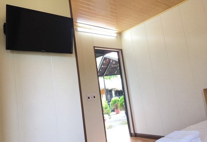 اتاق لوکس, Cat Ba Mountain View Homestay